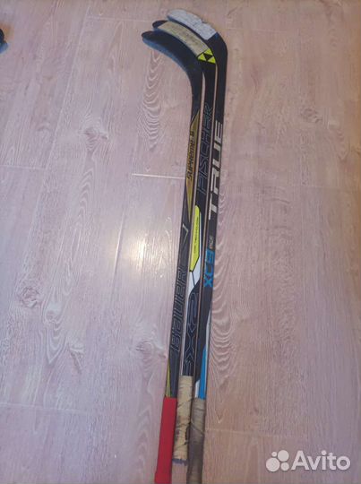 Клюшки хоккейные подростковые правый хват