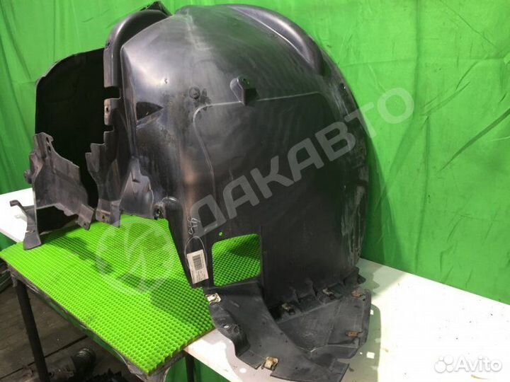 Подкрылок задняя часть передний левый Bmw X5 E70