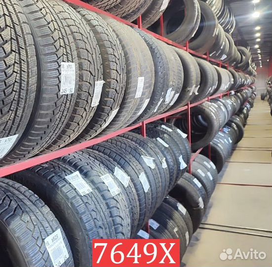 Nokian Tyres Hakkapeliitta 8 225/55 R17 97M