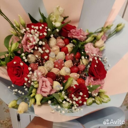 Букет из клубники в шоколаде