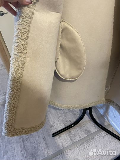Пальто женское 42 44 бежевое