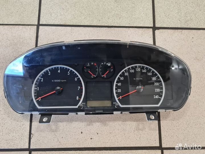 Приборная панель Kia Magentis Киа Маджентис