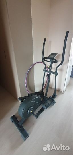 Эллиптический тренажер torneo