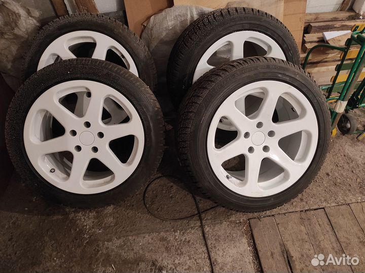 Dunlop SP Winter Sport 3D 225/50 R17 и 255/45 R17 98V