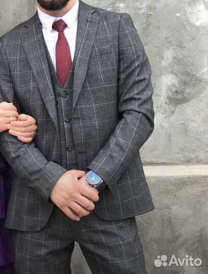 Мужской свадебный костюм