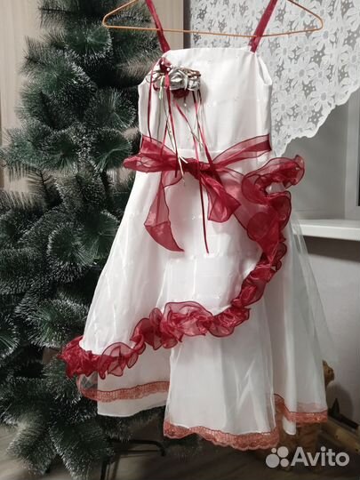 Нарядные платья