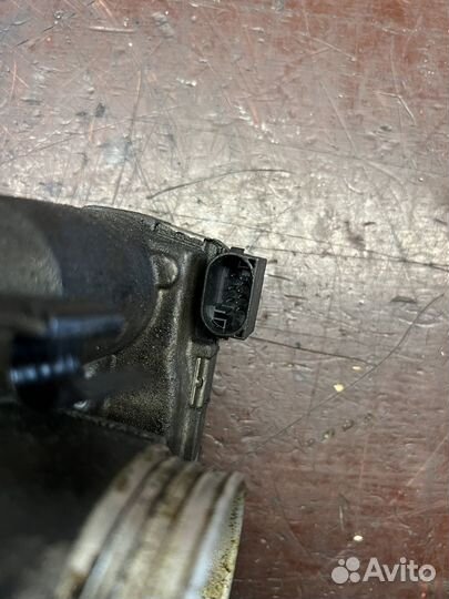 Volvo s80 2005г Дросельная заслонка 2.9т