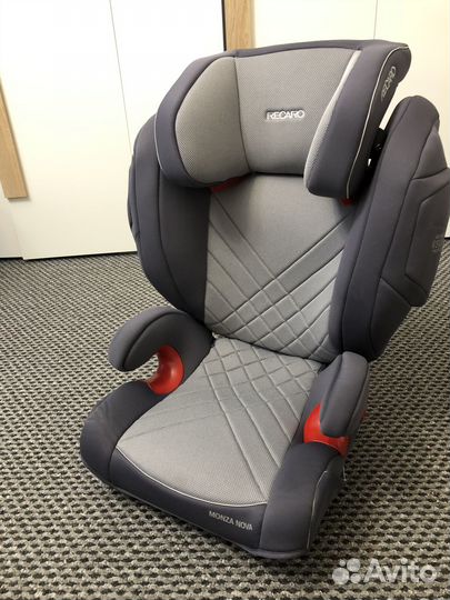 Автокресло Recaro Monza Nova 2 SeatFix