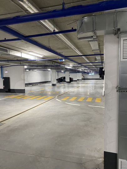 Машиноместо