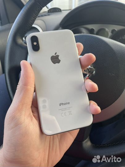 iPhone X, 64 ГБ