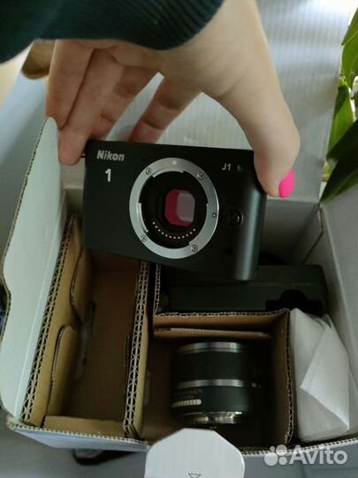 Фотоаппарат Никон j1