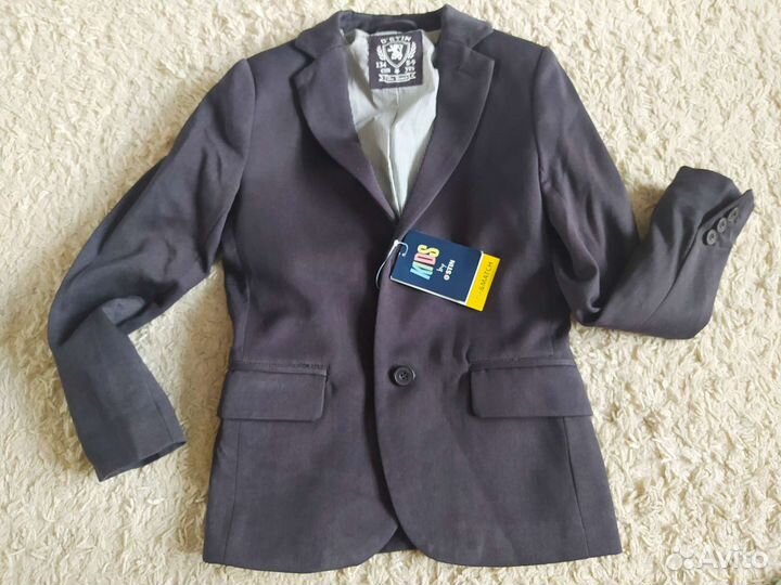 Пиджак новый р. 134