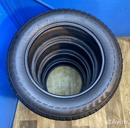 Nokian Tyres Hakkapeliitta 7 SUV 225/60 R17