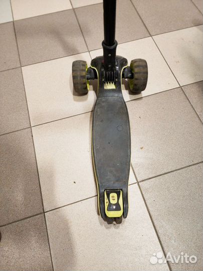 Самокат детский трехколесный