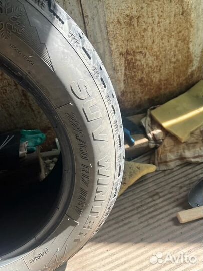 Tigar Ice 225/60 R17