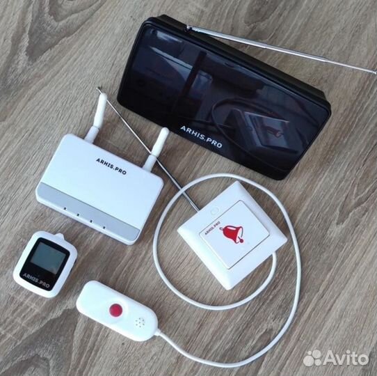 Кнопка вызова персонала, помощи больному в палату