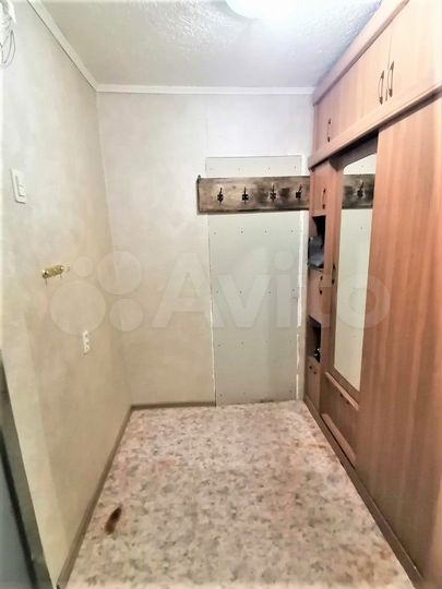 Комната 13 м² в > 9-к., 5/5 эт.