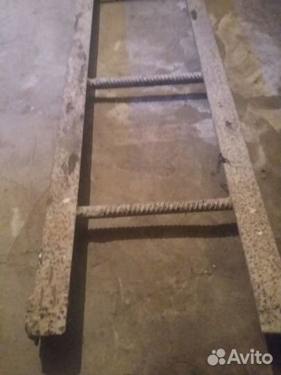 Лестница цельно-металлическая 2 м 52 см