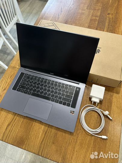 Ноутбук Huawei Matebook D16 16/512