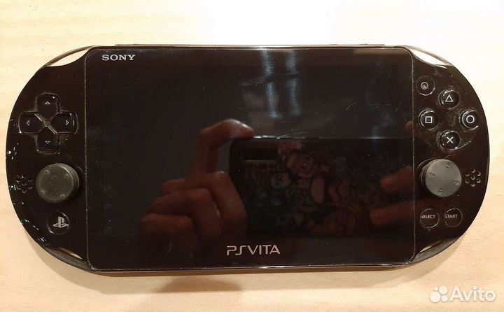 PlayStation Vita Slim (не прошита)