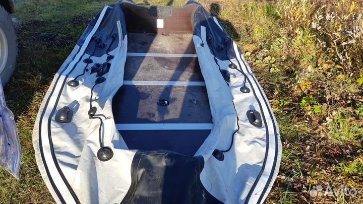 Надувная лодка Ривьера