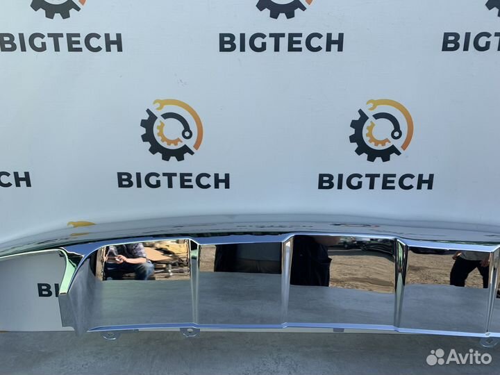 Накладка бампера Mercedes X204 A2048857423