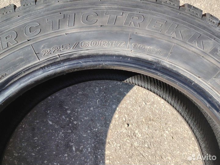 Maxxis ArcticTrekker NS3 225/60 R17 103