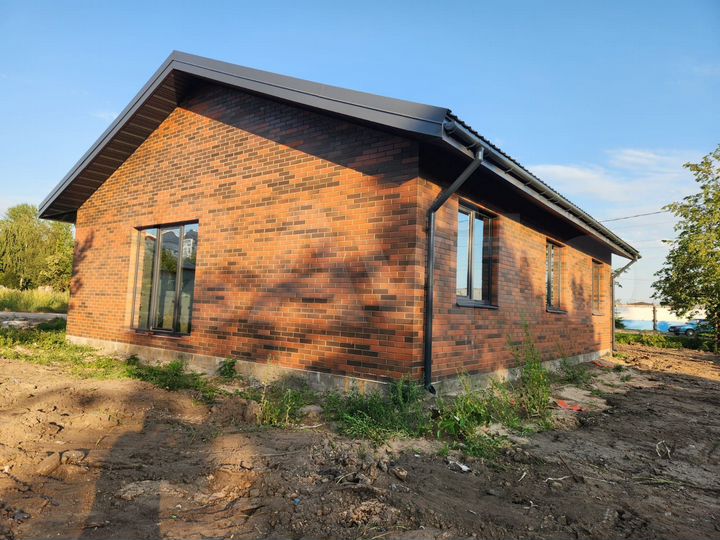 Дом 93 м² на участке 6 сот.