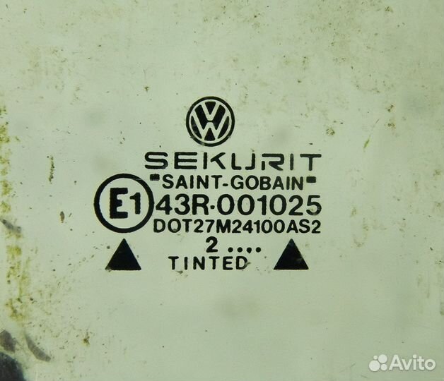 Стекло двери задней правой VW Passat B3 (универсал