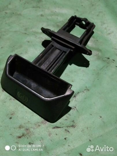 Ручка сброса стояночного тормоза Mercedes-Benz E