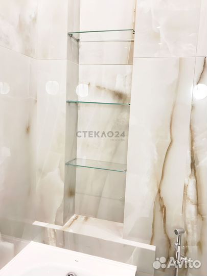 Изготовление полок из стекла на заказ