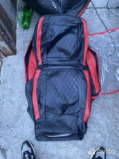 Авточехлы на Axio