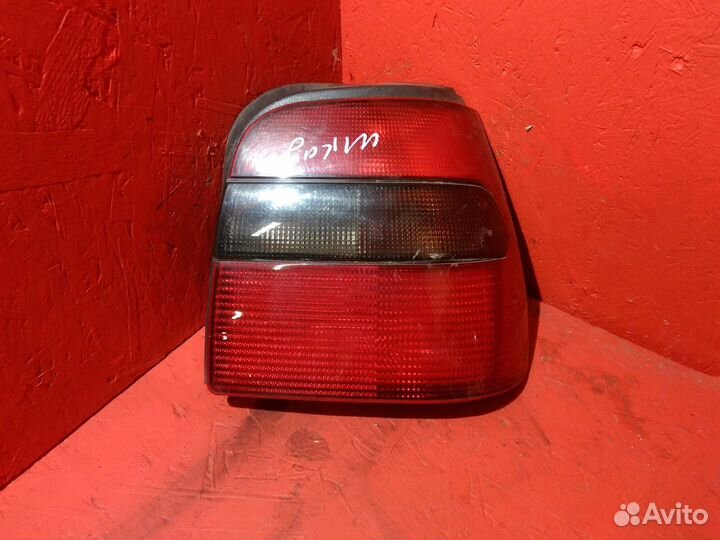 Фонарь задний правый Skoda Felicia Шкода