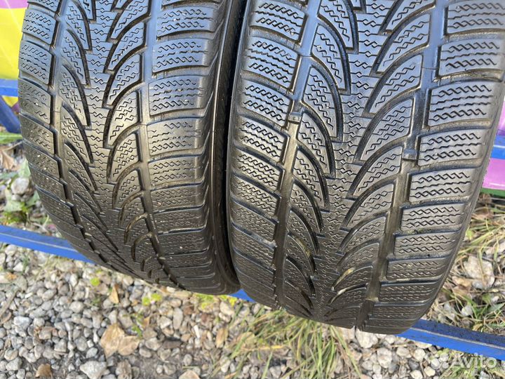 Nokian Tyres WR 235/40 R18