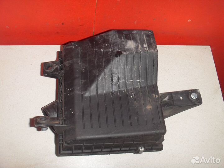Корпус воздушного фильтра 96143221 Daewoo Nexia