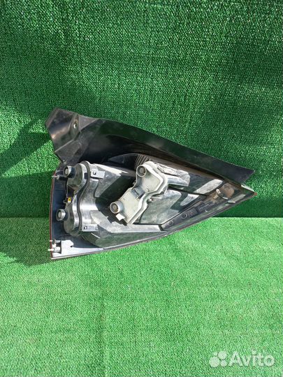 Фонарь правый renault megane 2 хетчбэк