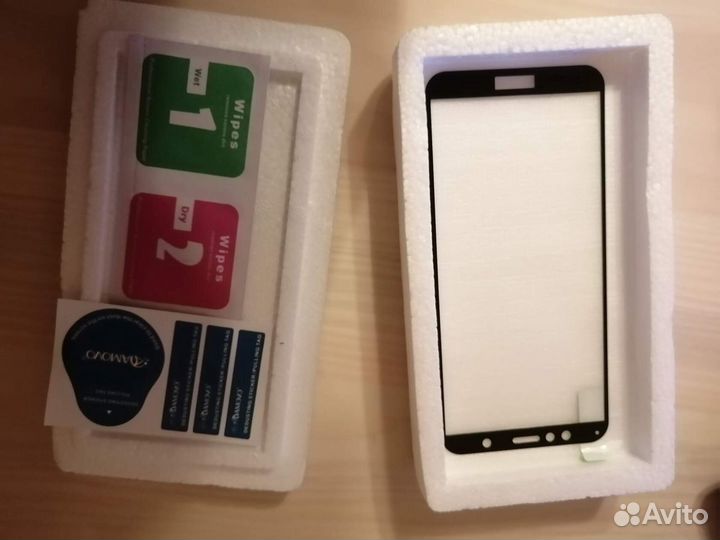 Защитное стекло для Honor 7c Pro