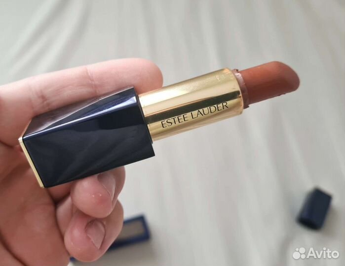 Помада Estee Lauder Pure Color Envy Matte 548