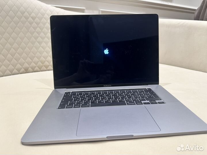 Apple macbook pro