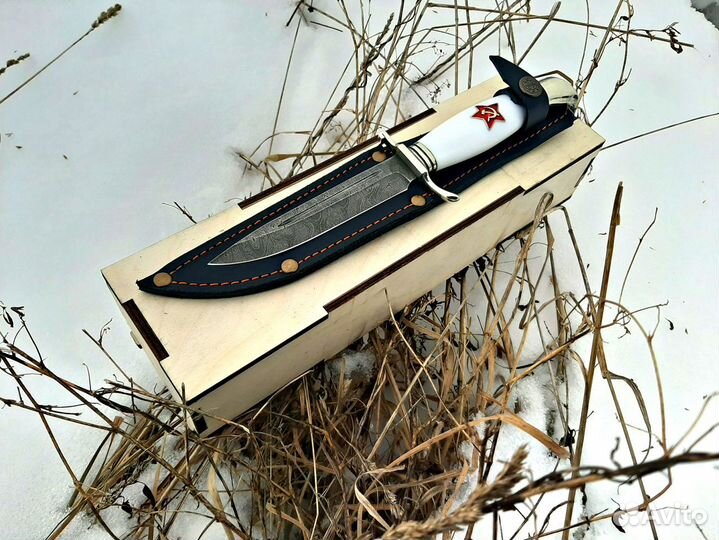 Финка нквд Дамасская Сталь Белый Акрил с Коробом