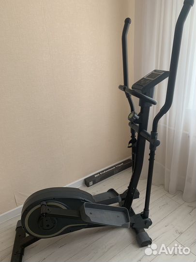 Эллиптический тренажер torneo