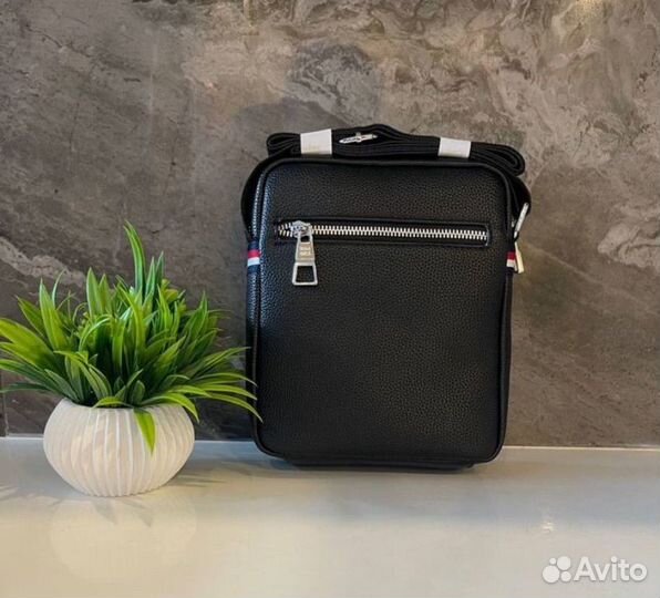 Сумка tommy hilfiger натуральная кожа