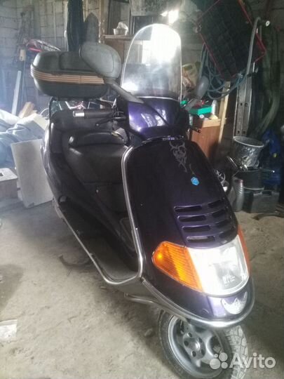 Мотоцикл piaggio vespa EX 150