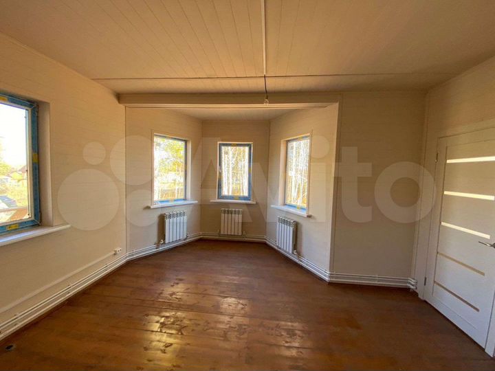 Дом 128 м² на участке 5 сот.