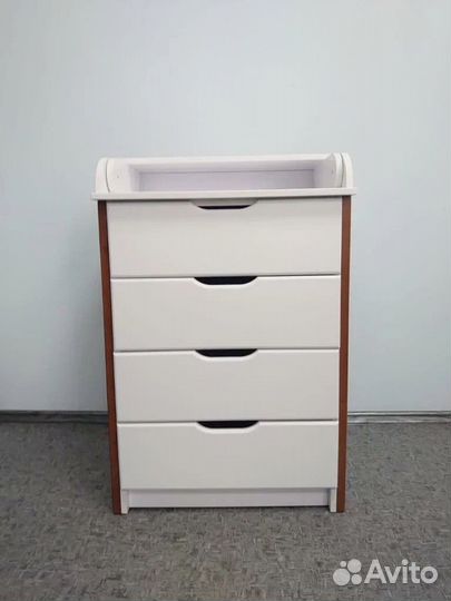 Комплект комод и детская кровать