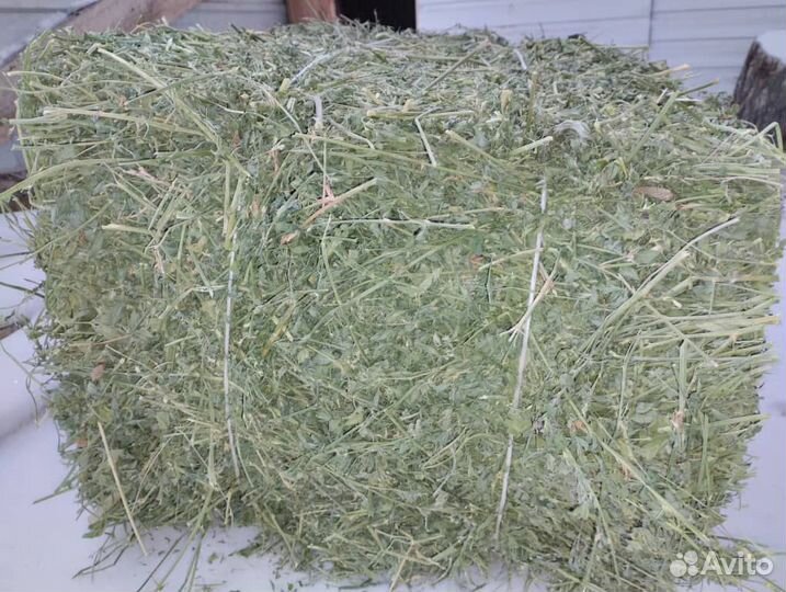 Сено и солома в тюках