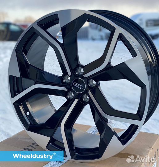 Кованые диски R23 Audi Q8