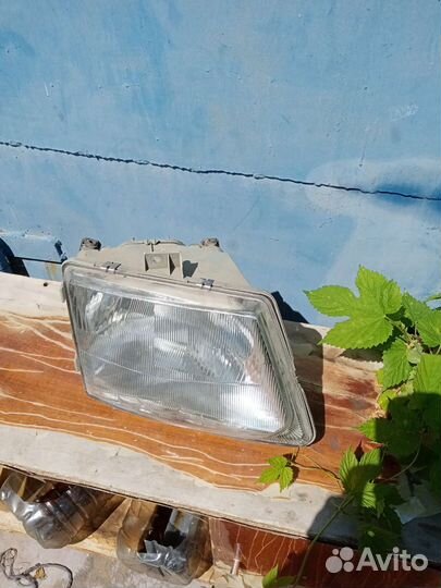 Фара передняя