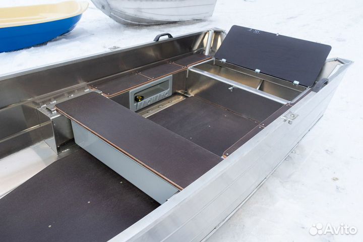 Алюминиевая лодка Алюмакс-355 про