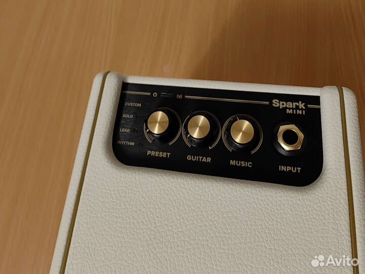 Комбоусилитель positive grid spark mini последний